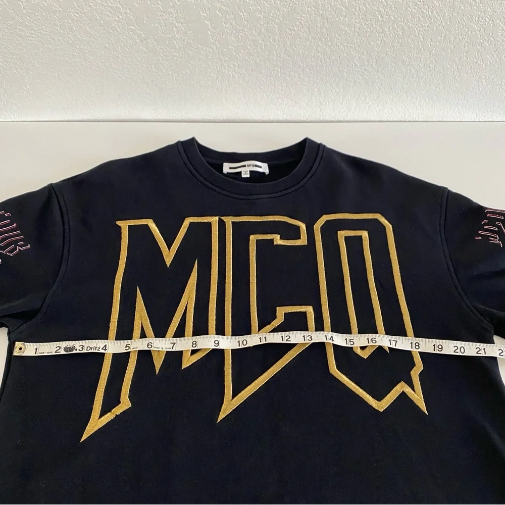 ALEXANDER MCQUEEN Black sweatshirt with McQ logo